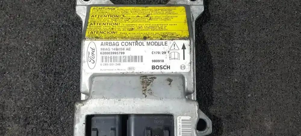 620003995799 блок управління airbag (srs) Ford Focus 1999