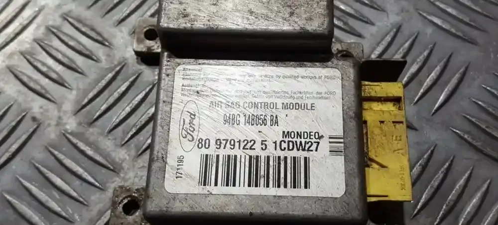 80979122 блок управління airbag (srs) Ford Mondeo MK I 1995