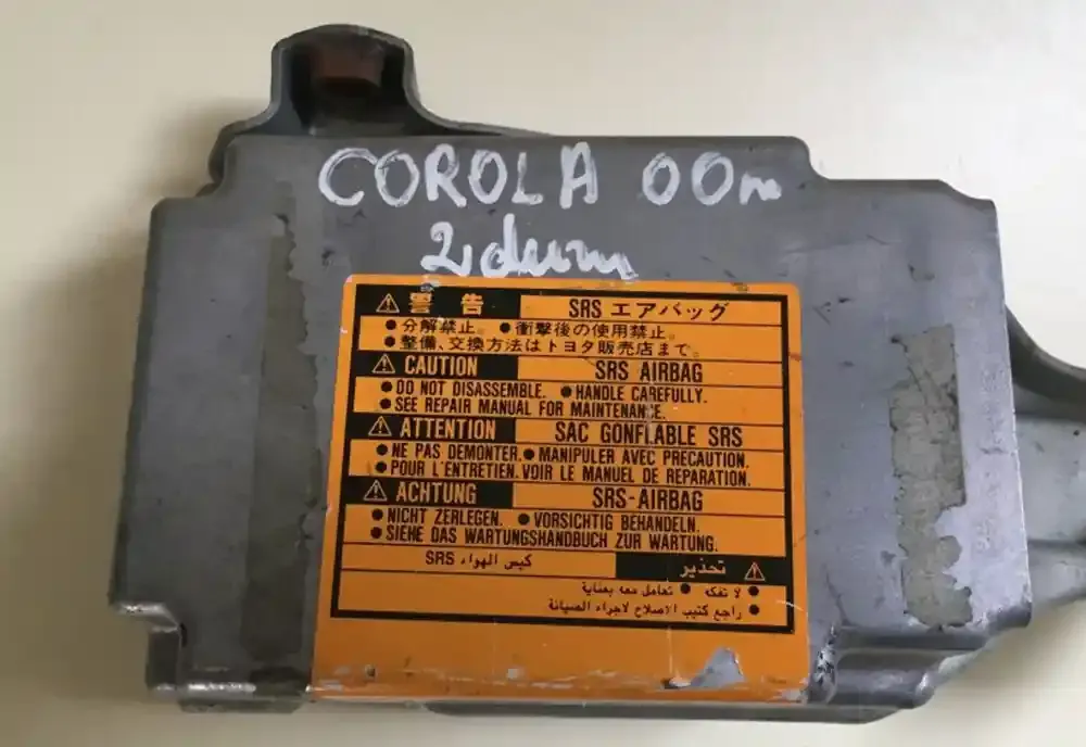 8917012261 блок управління airbag (srs) Toyota Corolla E120 E130 2001