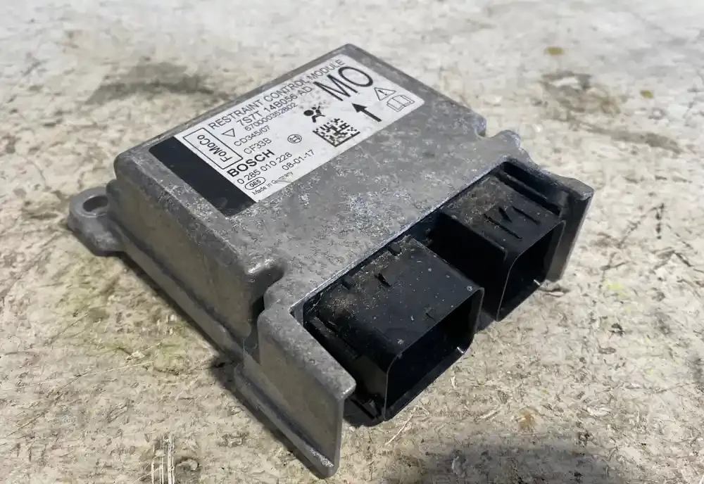 670000352802 блок управления AirBag (SRS) Ford Mondeo Mk III 2003
