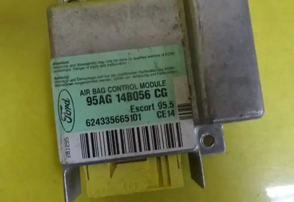 624335665101 блок управления AirBag (SRS) Ford Escort 1995