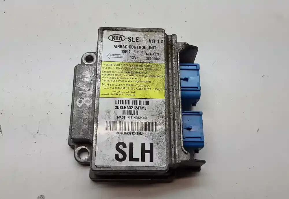 3USLHA32124TMJ блок управління airbag (srs) KIA Sportage 2012