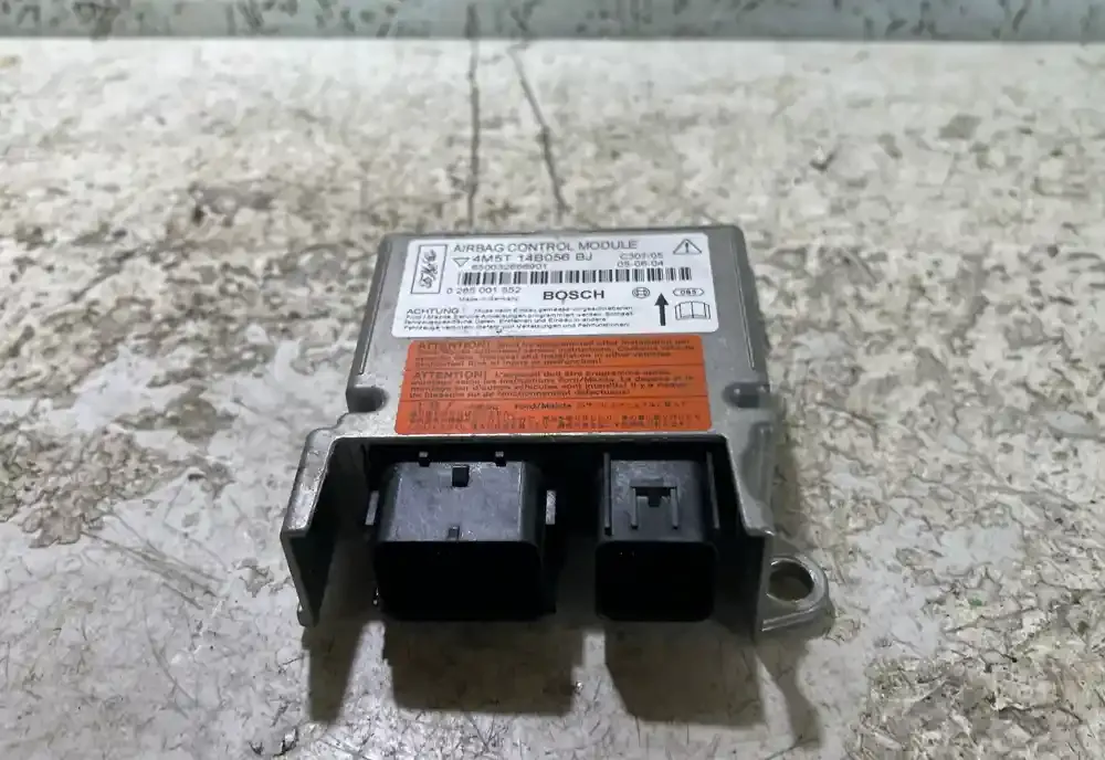 650032666901 блок управления AirBag (SRS) Ford Focus 2006