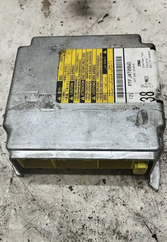334748104 блок управления AirBag (SRS) Toyota Corolla E120 E130 2002