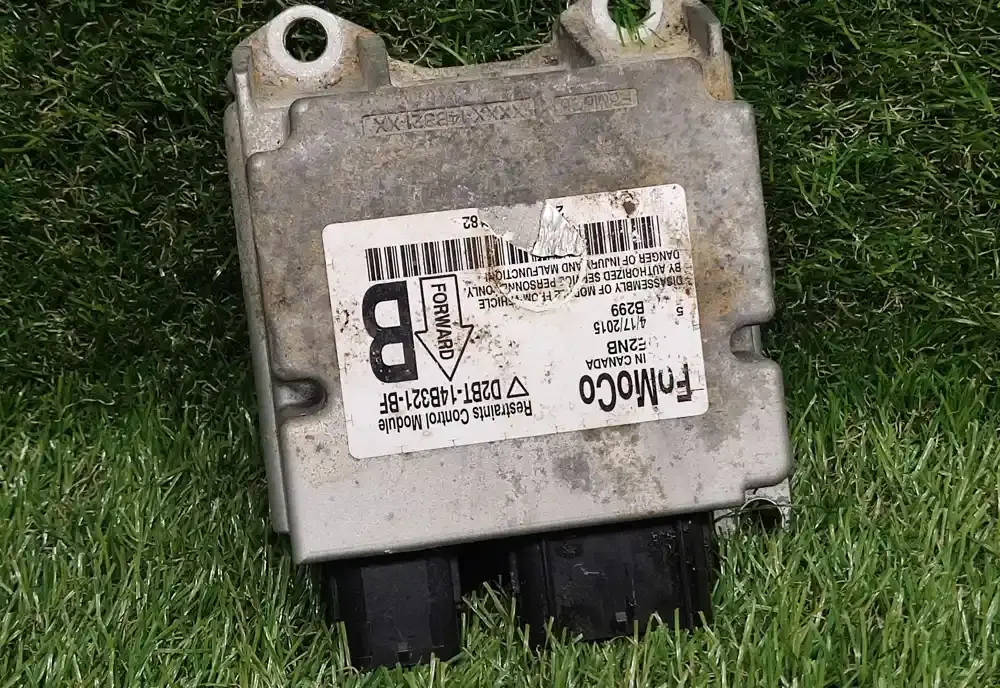 D2BT14B321BF блок управління airbag (srs) Ford Fiesta 2015