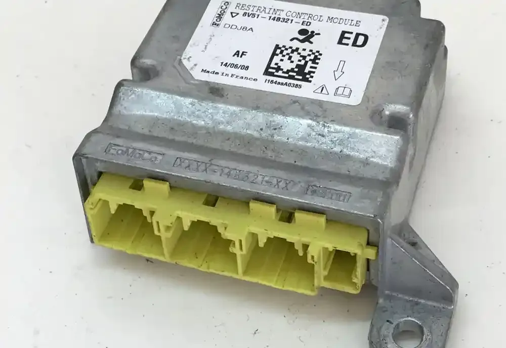 8V5114B321ED блок управління airbag (srs) Ford Fiesta 2010