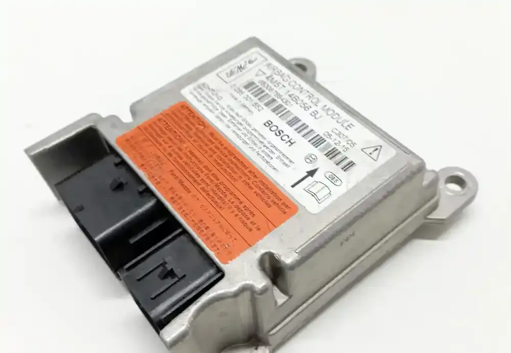 650067884301 блок управления AirBag (SRS) Ford Focus 2006