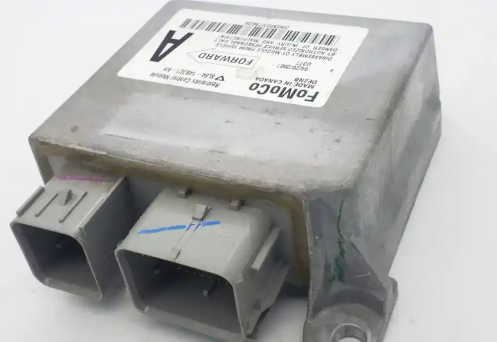 8L8414B321AH блок управления AirBag (SRS) Ford Fiesta 2009