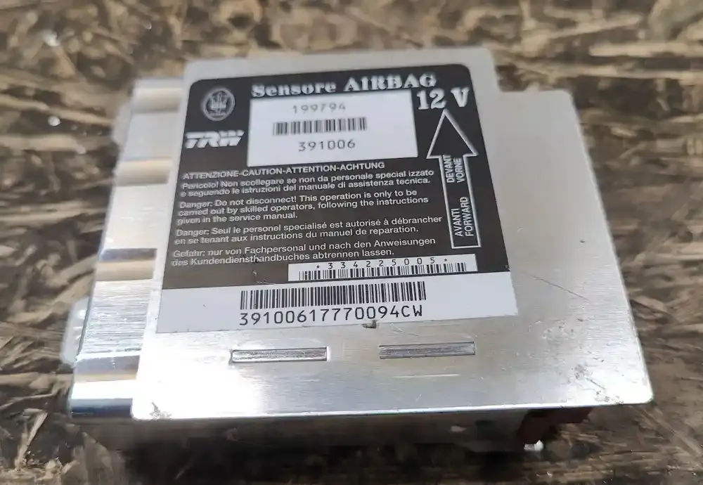 391006 блок управління airbag (srs) Maserati Quattroporte 2008