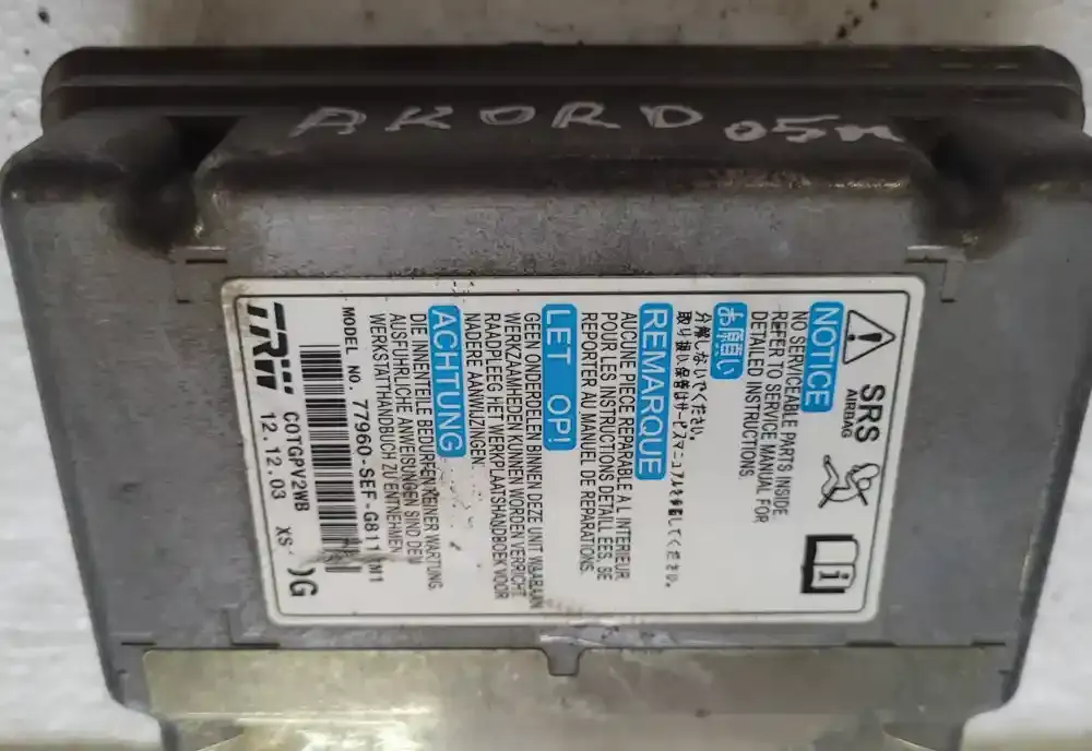 121203 блок управління airbag (srs) Honda Accord 2004