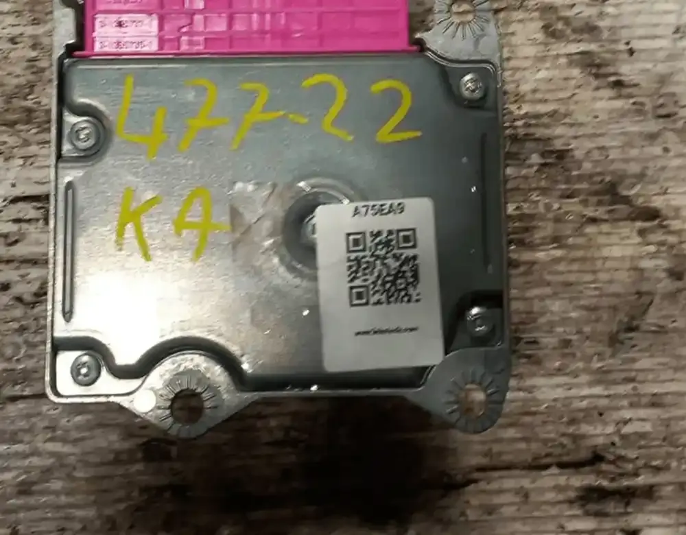 1553992 блок управління airbag (srs) Ford Ka 2008