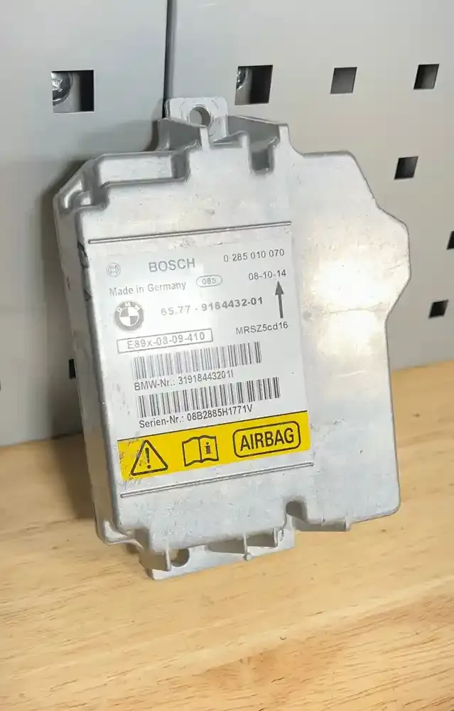 6577918442101 блок управления AirBag (SRS) BMW 3 E90 E91 2009 6577918442101 блок управления AirBag (SRS) BMW 3 E90 E91 2009