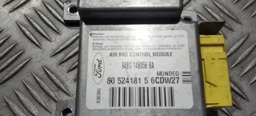 8052418156 блок управления AirBag (SRS) Ford Mondeo MK I 1995