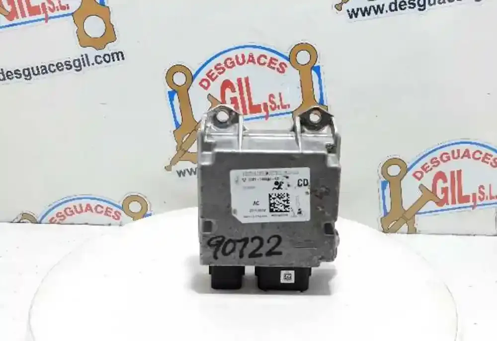 90122 блок управления AirBag (SRS) Ford Fiesta 2008