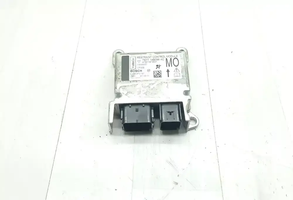 670010878001 блок управління airbag (srs) Ford Mondeo MK IV 2009