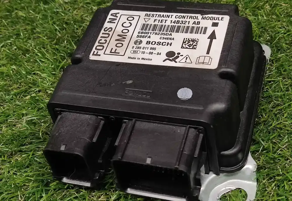 0285011995 блок управління airbag (srs) Ford Focus 2015