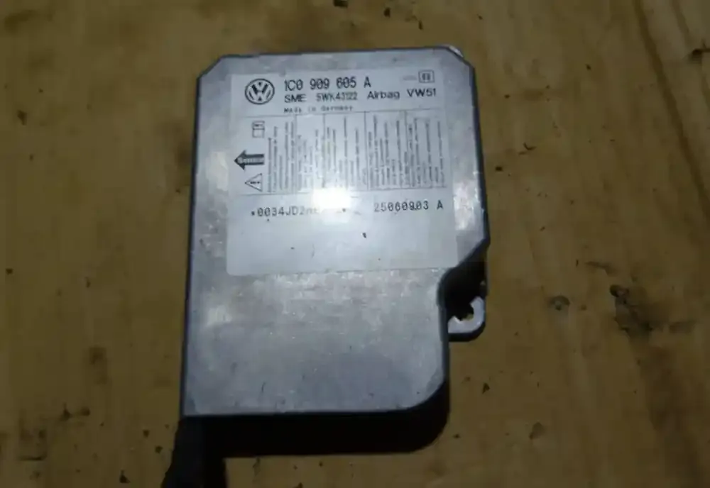 25060903A блок управління airbag (srs) Volkswagen Transporter - Caravelle T5 2005