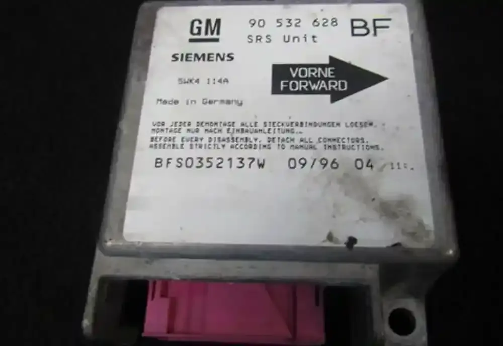 BFS0352137W блок управління airbag (srs) Opel Corsa B 1998