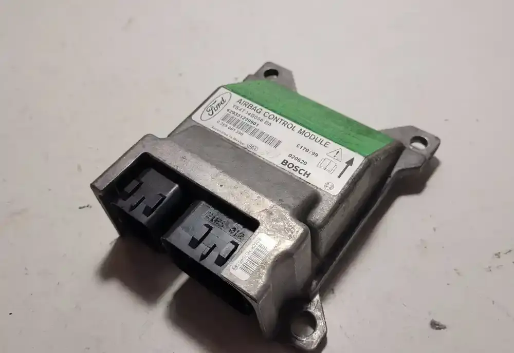629331239901 блок управління airbag (srs) Ford Focus 2000