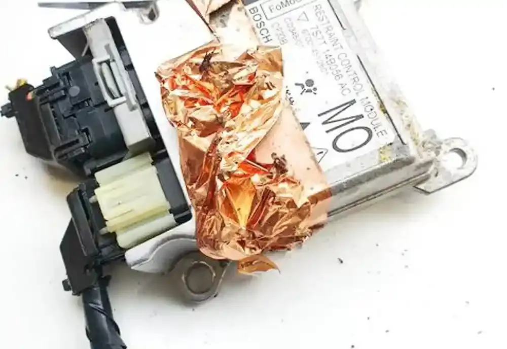 670014512801 блок управління airbag (srs) Ford Mondeo MK IV 2007