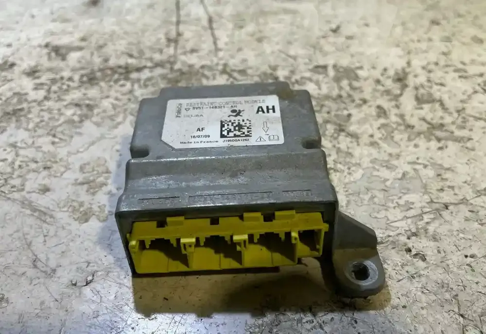 J195AQA1262 блок управления AirBag (SRS) Ford Fiesta 2009