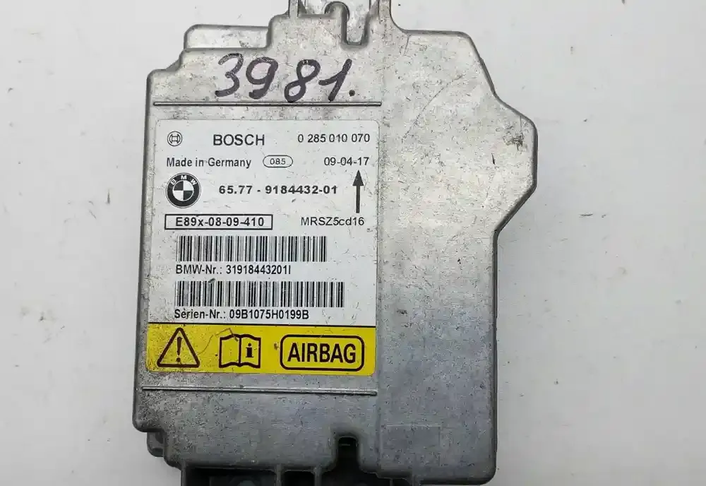 6577918443201 блок управления AirBag (SRS) BMW 3 E90 E91 2006 6577918443201 блок управления AirBag (SRS) BMW 3 E90 E91 2006