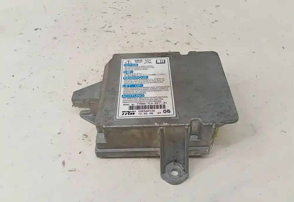 C0E6A0CZZ блок управління airbag (srs) Honda Accord 2008