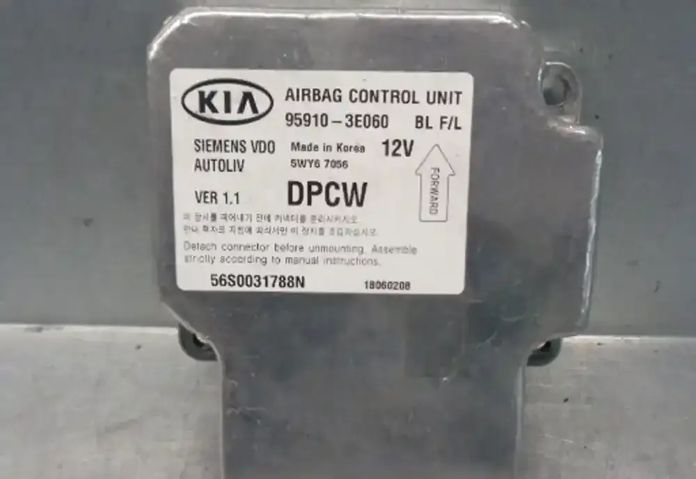 56S0031788N блок управління airbag (srs) KIA Sorento IV 2002