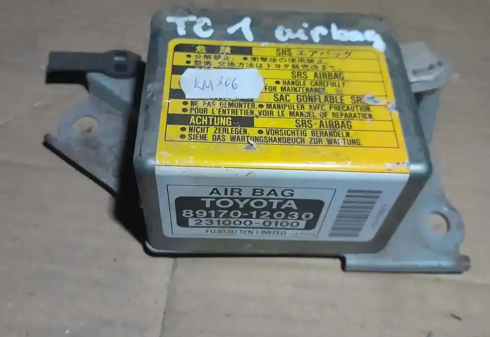 8917012030 блок управления AirBag (SRS) Toyota Corolla E110 1995