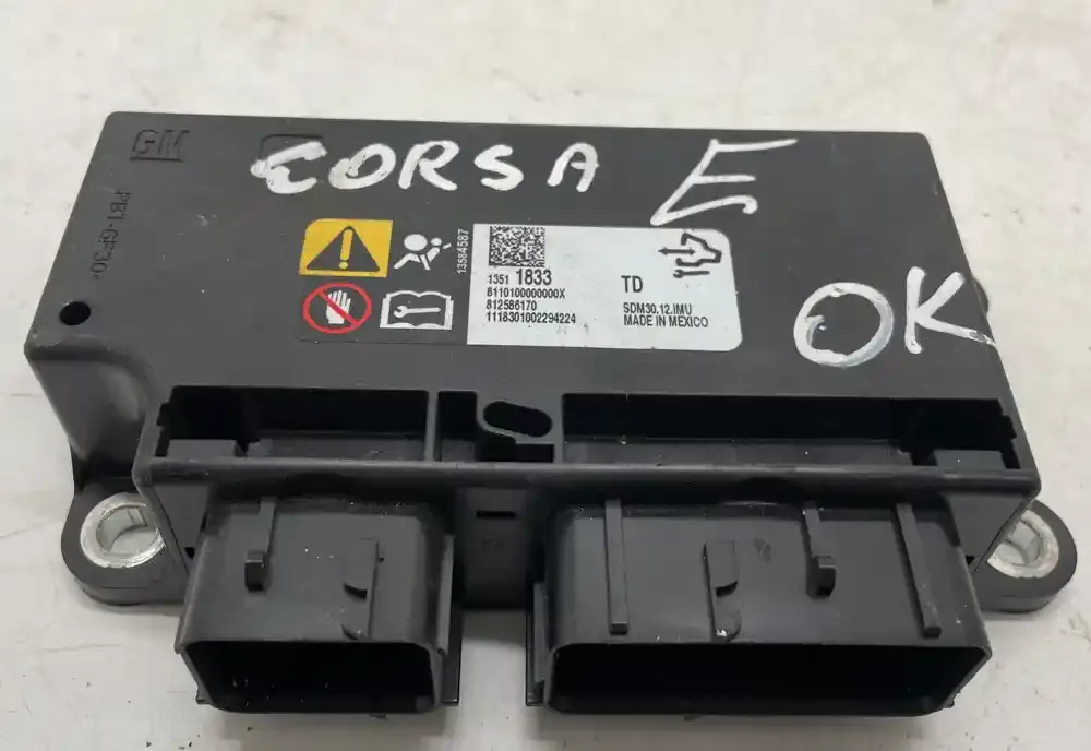 13511833 блок управления AirBag (SRS) Opel Corsa E 2018