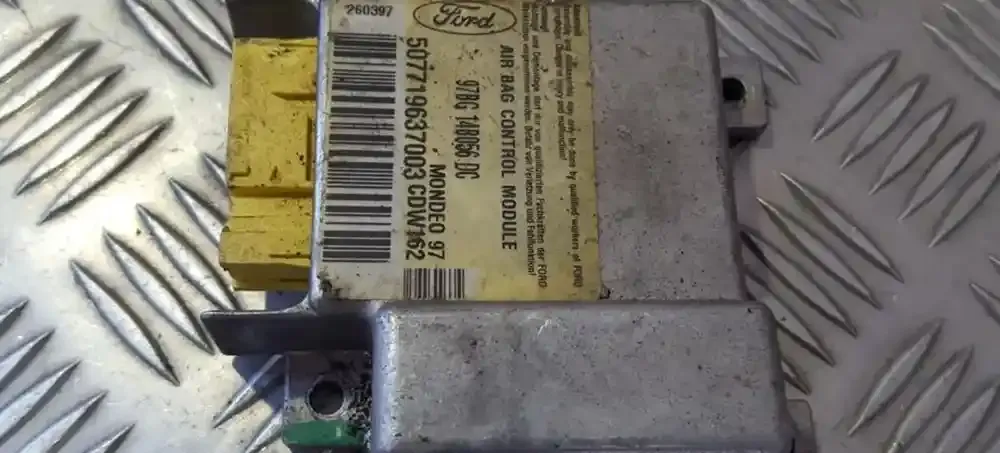 500360767013 блок управления AirBag (SRS) Ford Mondeo MK II 1997