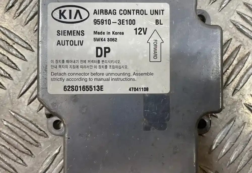 62S0165513E блок управления AirBag (SRS) KIA Sorento 2007