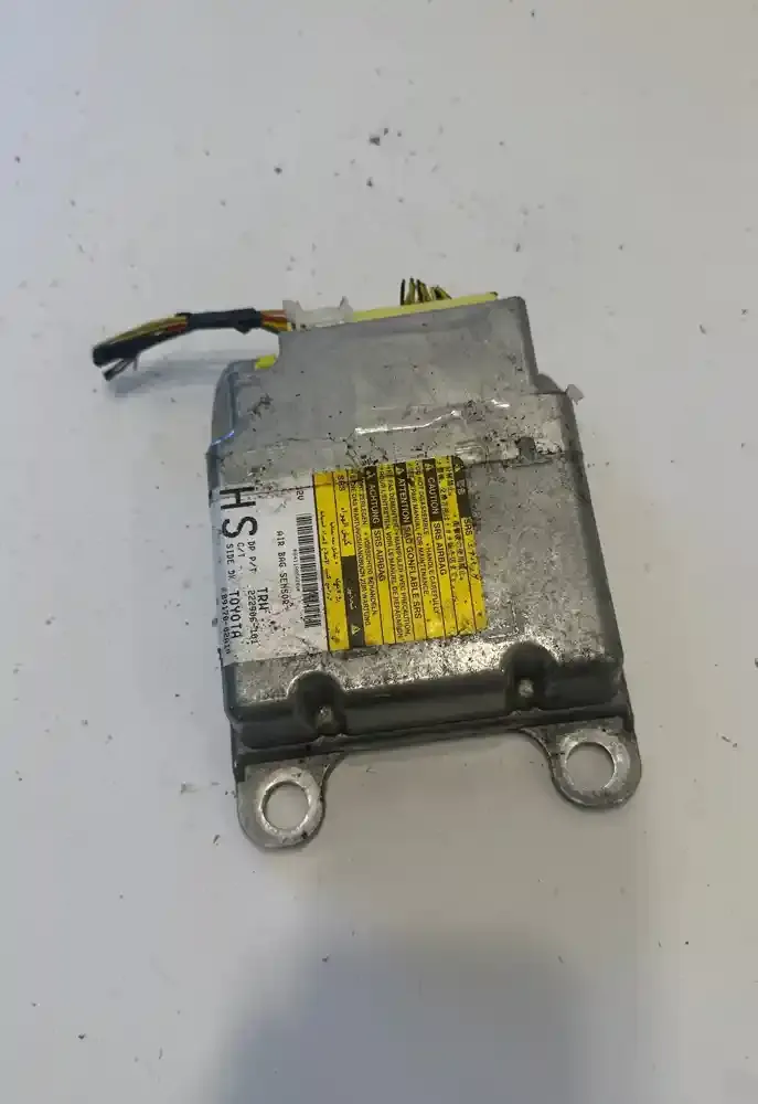 8917002A10 блок управління airbag (srs) Toyota Corolla E140 E150 2011