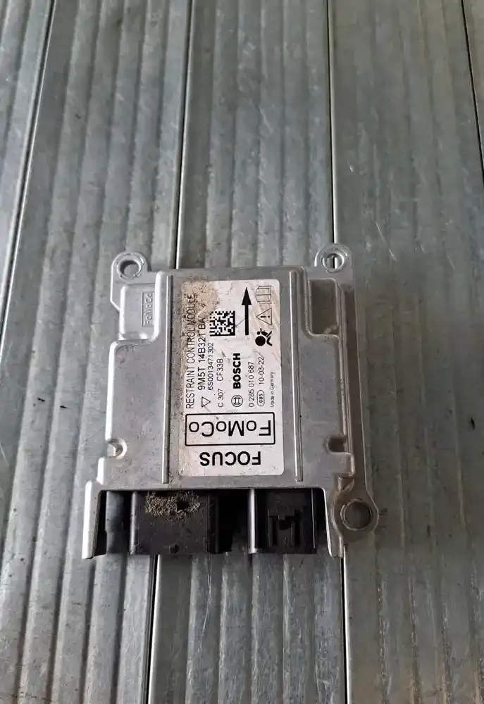0285010687 блок управління airbag (srs) Ford Focus 2007