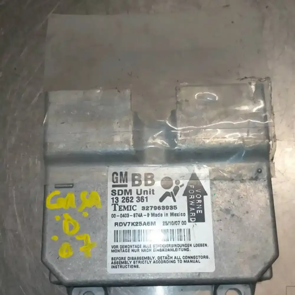 93190741 блок управління airbag (srs) Opel Corsa D 2011