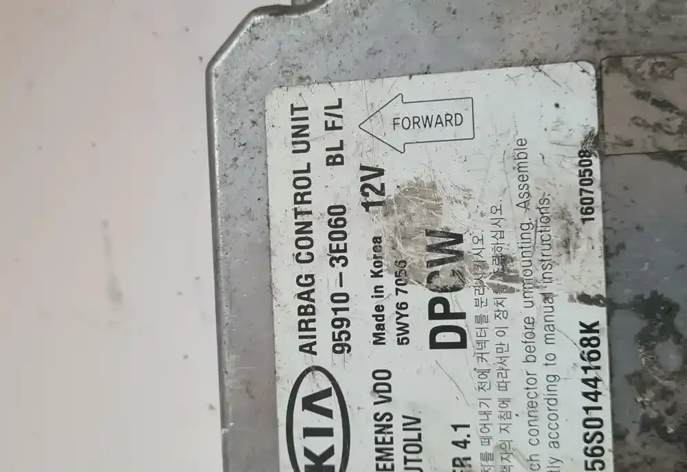 56S0144168K блок управління airbag (srs) KIA Sorento 2004
