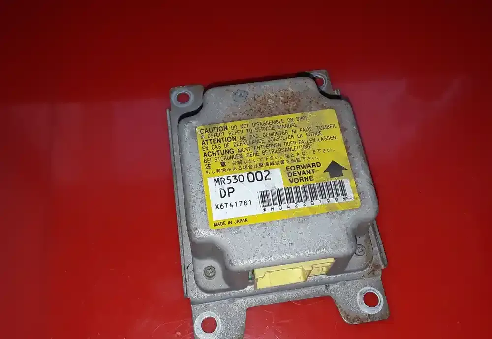 H04220199 блок управління airbag (srs) Mitsubishi Pajero Sport I 2004