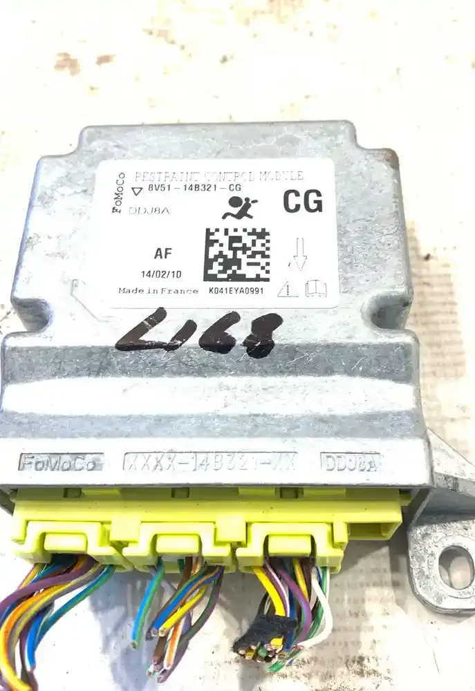 8V5114B321AG блок управління airbag (srs) Ford Fiesta 2010