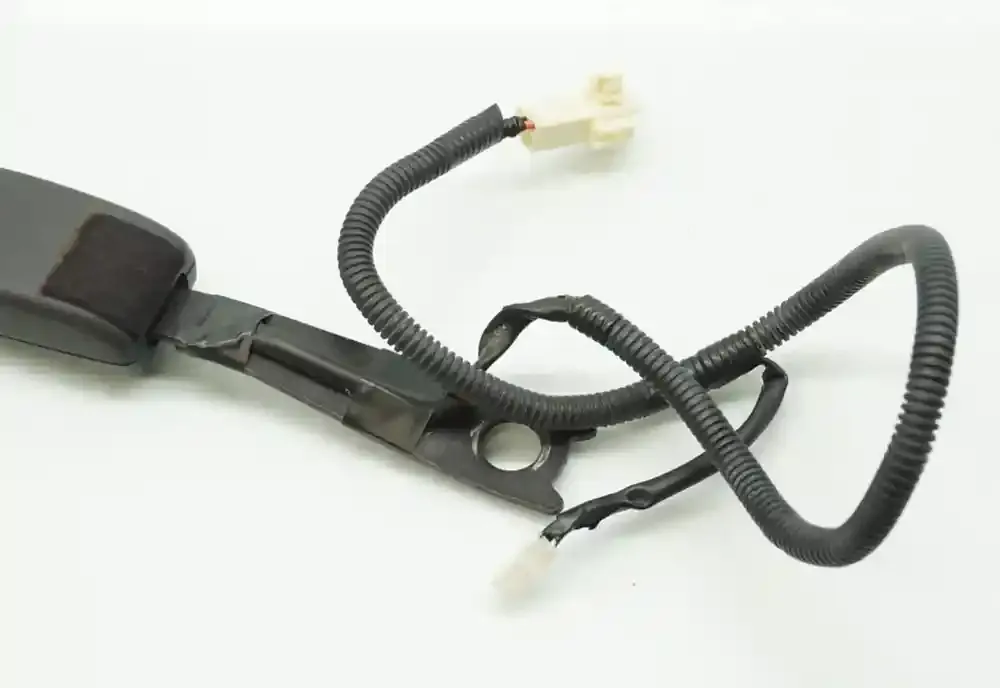 091386 пряжка переднього ременя безпеки Toyota Corolla E160 E170 2020