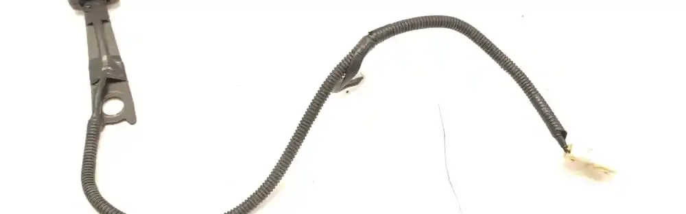 040805B1 пряжка переднього ременя безпеки Toyota Corolla E120 E130 2005
