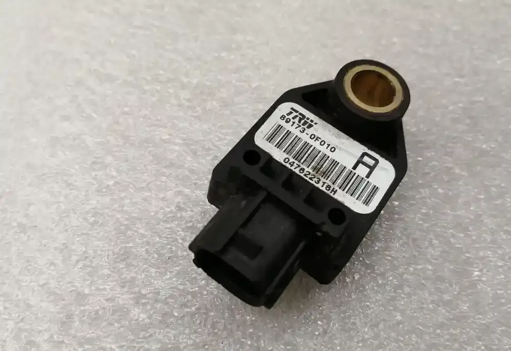 047622316H датчик удару подушки безпеки Toyota Corolla Verso AR10 2006