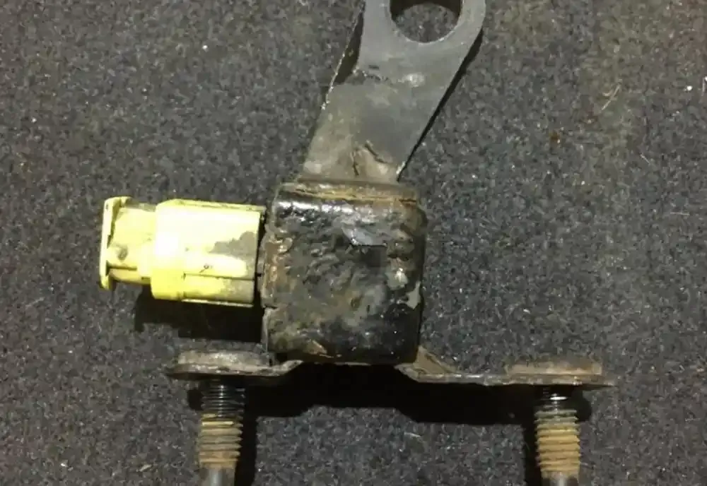 1876003010RH датчик удара подушки безопасности Toyota Corolla E110 1998