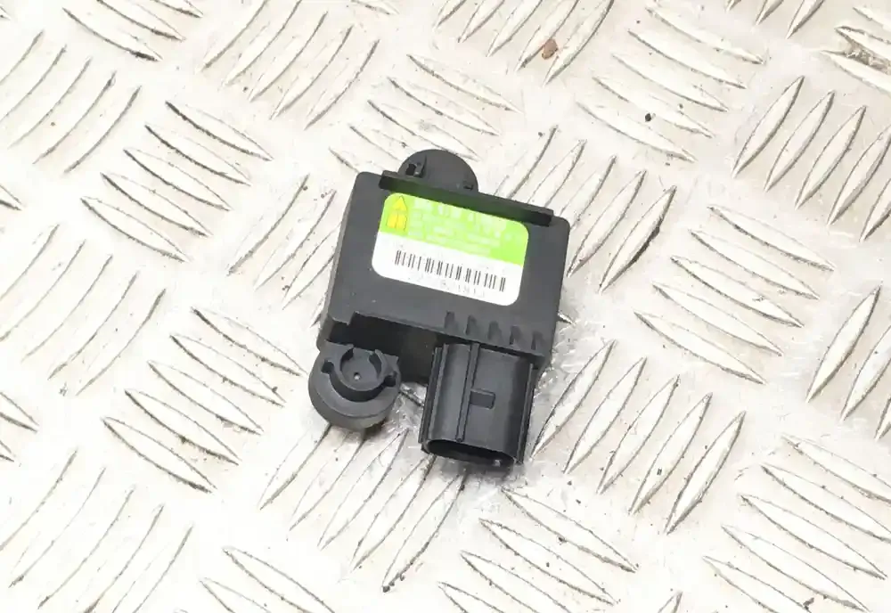 227282181J датчик удара подушки безопасности Toyota Corolla Verso AR10 2005
