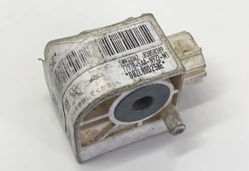 77970SAAN922M1 датчик удара подушки безопасности Honda Accord 2007