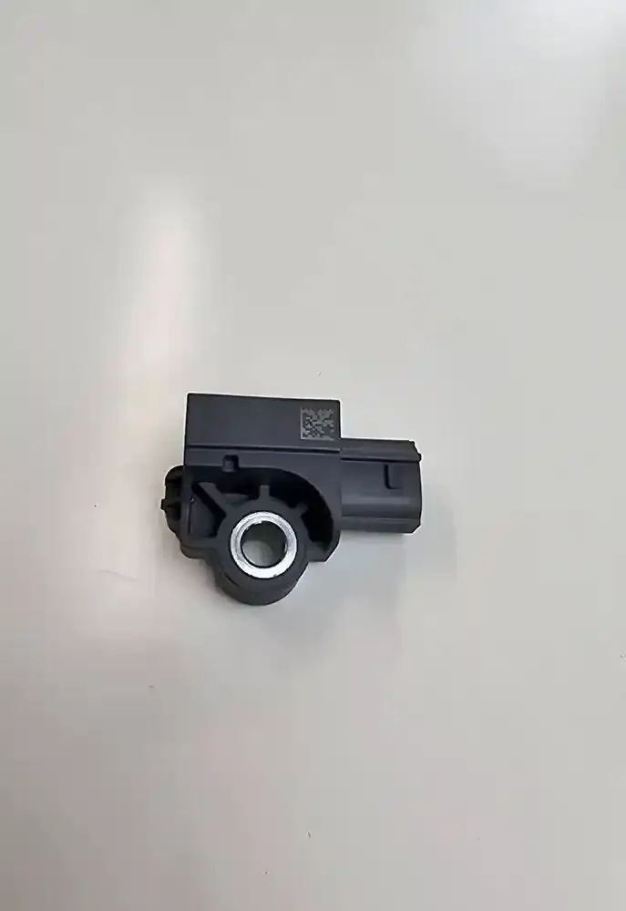 A70458989 датчик удара подушки безопасности KIA Sportage 2016