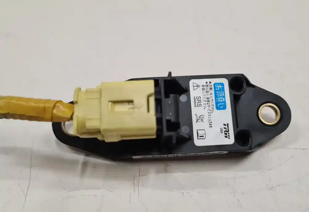 GOYQ4RT75 датчик удара подушки безопасности Honda Accord 2005
