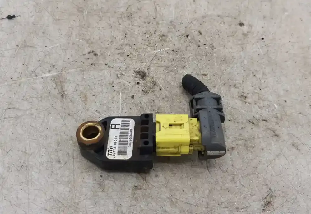 347506676H датчик удара подушки безопасности Toyota Corolla Verso E121 2006
