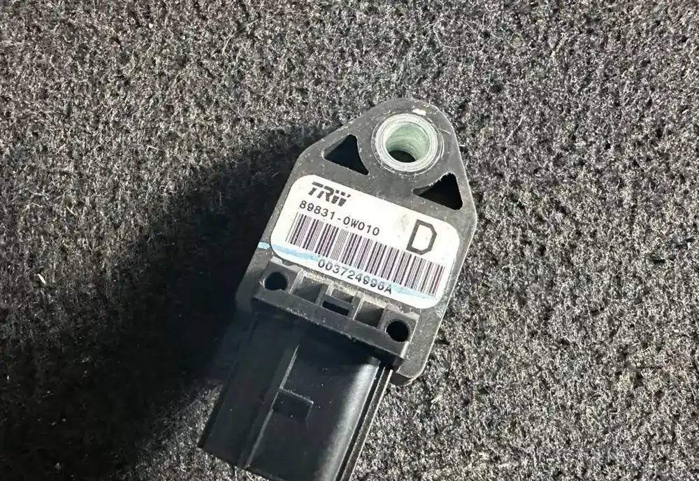 603724900A датчик удару подушки безпеки Toyota Corolla Verso AR10 2006