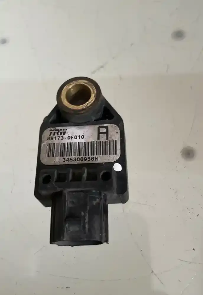 345300956H датчик удара подушки безопасности Toyota Corolla Verso E121 2005