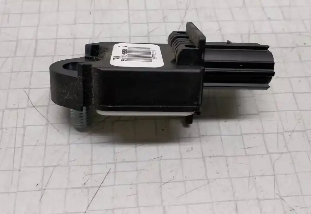 0077027991 датчик удару подушки безпеки Toyota Corolla E120 E130 2007